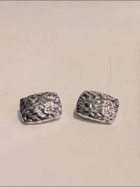 Vintage SSD Stamped .925 Clip On Silver Nugget Style Earrings! Simon Sebagg